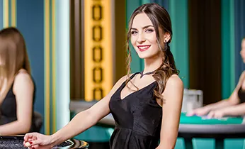 Hình ảnh đội ngũ hỗ trợ khách hàng ev88bet